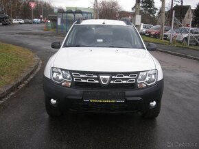 DACIA DUSTER 1.5 DCI,4x4,ABS,ESP,KLIMA,TAŽNÉ ZAŘÍZENÍ - 2