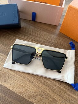 Sluneční brýle - Louis Vuitton, zlaté Evidence Metal Square - 2
