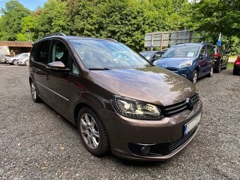 VW Touran 1.4 TSI 103 kW Highline 2010 xenony tažné serviska - 2