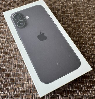 Nový iPhone 16 128GB BlACK,faktura,záruka,komplet - 2