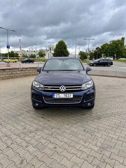 Volkswagen Touareg 3.0tdi V6 - 2