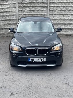 BMW X1 sDrive 18d 105kw 2012 manuál - 2