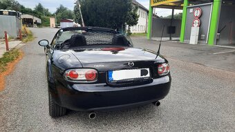Pohádková Mazda MX-5 mx5 NC 2.0 118 kW - nájezd 102 tis. km - 2