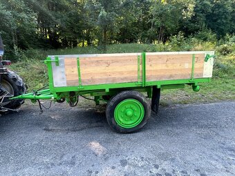 Vlečka za traktor - sklopná dvoukolová - 2