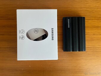 Externí SSD Samsung Portable SSD T7 Shield 2TB - 2