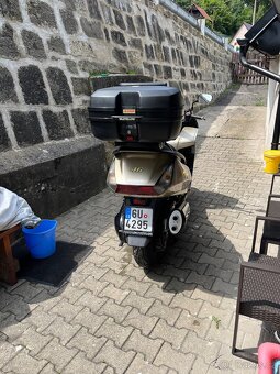 Prodám Skutr Honda Silver vin - 2