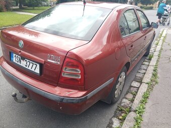 Škoda Octavia - 2