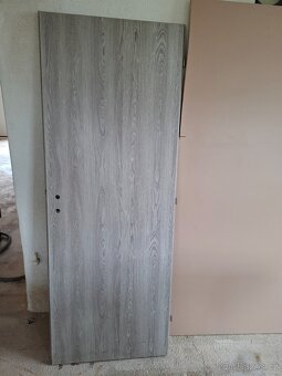 Dveře plné dub šedý fólie, 70L - 2