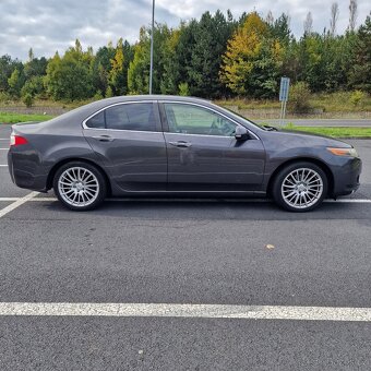 Honda Accord 8G 2.4 i-VTEC - 2