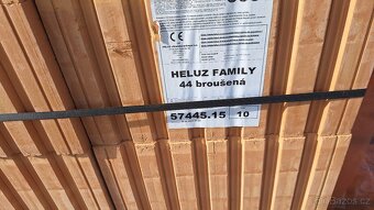 Heluz Family 44 a 44R - 2