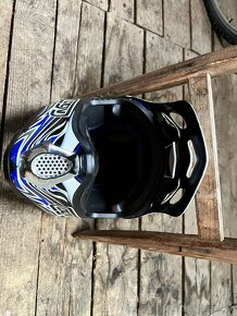 Helma na motocross - 2