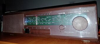 Retro stolní mono rádio Diora Sniežka R207 - 198ž - 2