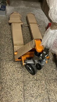 Nový paletový vozík Still nosnost 2500kg - 2