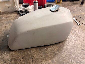 Kawasaki z1100st - 2