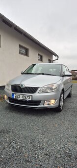 Škoda Fabia II Facelift combi1.2 TSI, stříbrná metalíza - 2