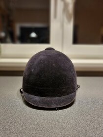 Prodáme jezdeckou helmu Fouganza - 2