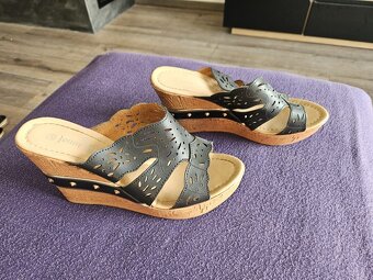 Dámské boty, 6 párů, vel 38 - 2