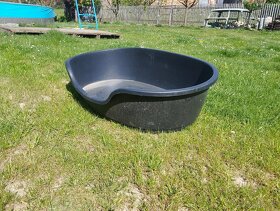 Plastový pelech pro psa - 2