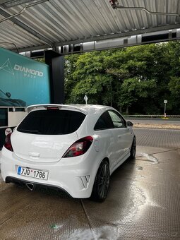 Opel Corsa D OPC - 2