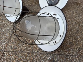 Tovární lampy - 2