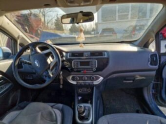 Rozpredám Kia Rio 1.4Crdi 66kw D4FC - 2