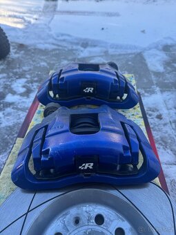 Přední brzdy z passat r36 - 2