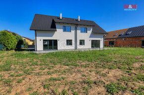 Prodej rodinného domu, 166 m², Sibřina, ul. ořechová - 2