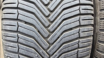 Letní pneu 215/55/17 Michelin - 2