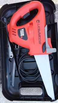 Elektrická univerzální pila Black Decker KS890 - 2