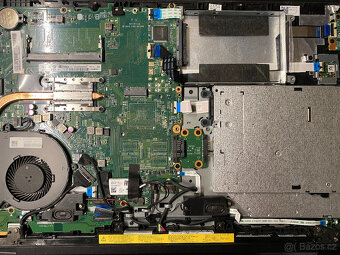Lenovo V310 na díly - úklid skladu - 2