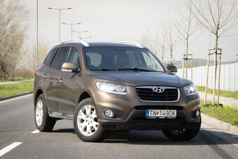 Hyundai Santa Fe 2,2 CRDi Premium A/T 4x4 /AJ NA SPLÁTKY/ - 2