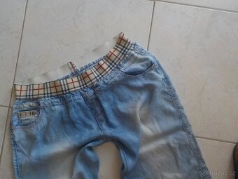 Lehke džíny s gumou v pase vel asi M -Burberry-Turecko - 2