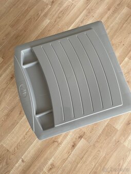 Úložné boxy - 2