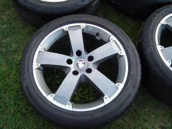 4X LETNÍ HLINÍKOVÁ KOLA ŠKODA OCTAVIA III 225/45 R17.TOP - 2