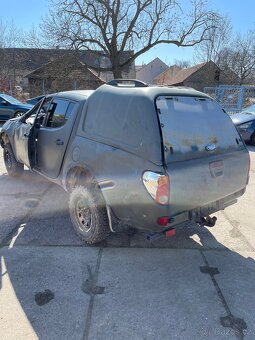 Mitsubishi L200 - 2