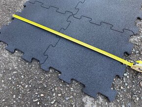 Gumová podlaha, gumové desky, gumové puzzle 10mm - 2