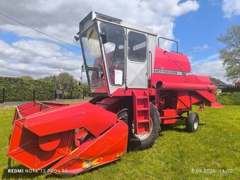 Kombajn Massey Ferguson 20 - 2