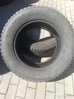 zimní 2 ks Nokian SnowProof 215/65/16C - 2