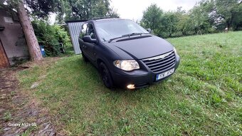 Chrysler Voyager 2.5 CRD, 89 kw, rv. 2005 - 2