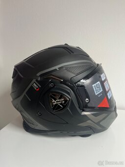 Překlápěcí helma na motorku LS2 FF901 velikost M - 2