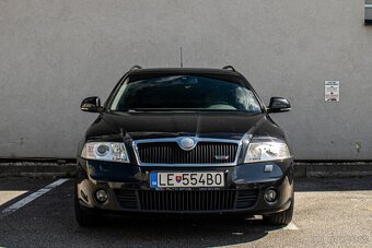 Škoda Octavia Combi 2.0 TDI CR RS DSG - 2