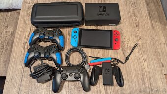 Nintendo Switch + příslušenství + hry - 2