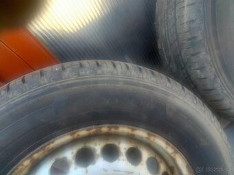 215/65R16C - 2