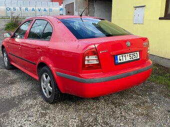 Škoda octavia 2,0 benzín - 2