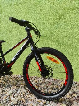 Značkové kolo Superior 20" TEAM hydraulic.disc - 2