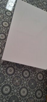 Konferenční stolek lesklý - 2