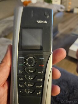 Nokia 9500 - 2