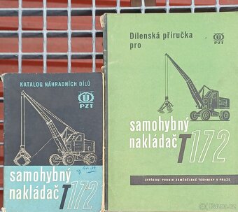 Prodám originální knihy k nakladačům - 2