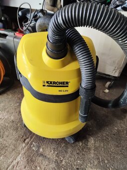 Průmyslový vysavač Karcher WD 2.200 - 2