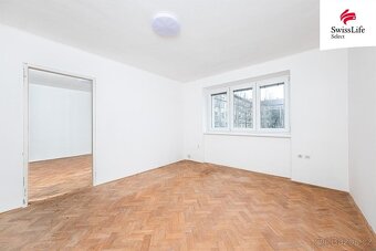 Prodej bytu 2+1 55 m2 Dašická, Pardubice - 2